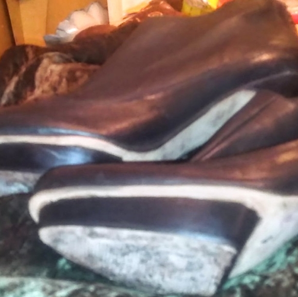 BCBG 10 leather booties - Picture 5 of 9